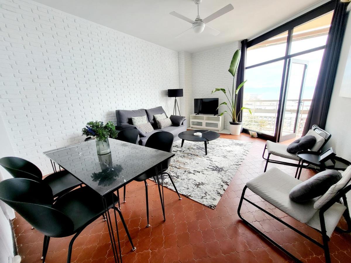 טורמולינוס Apartamento Torre De La Roca Actual מראה חיצוני תמונה