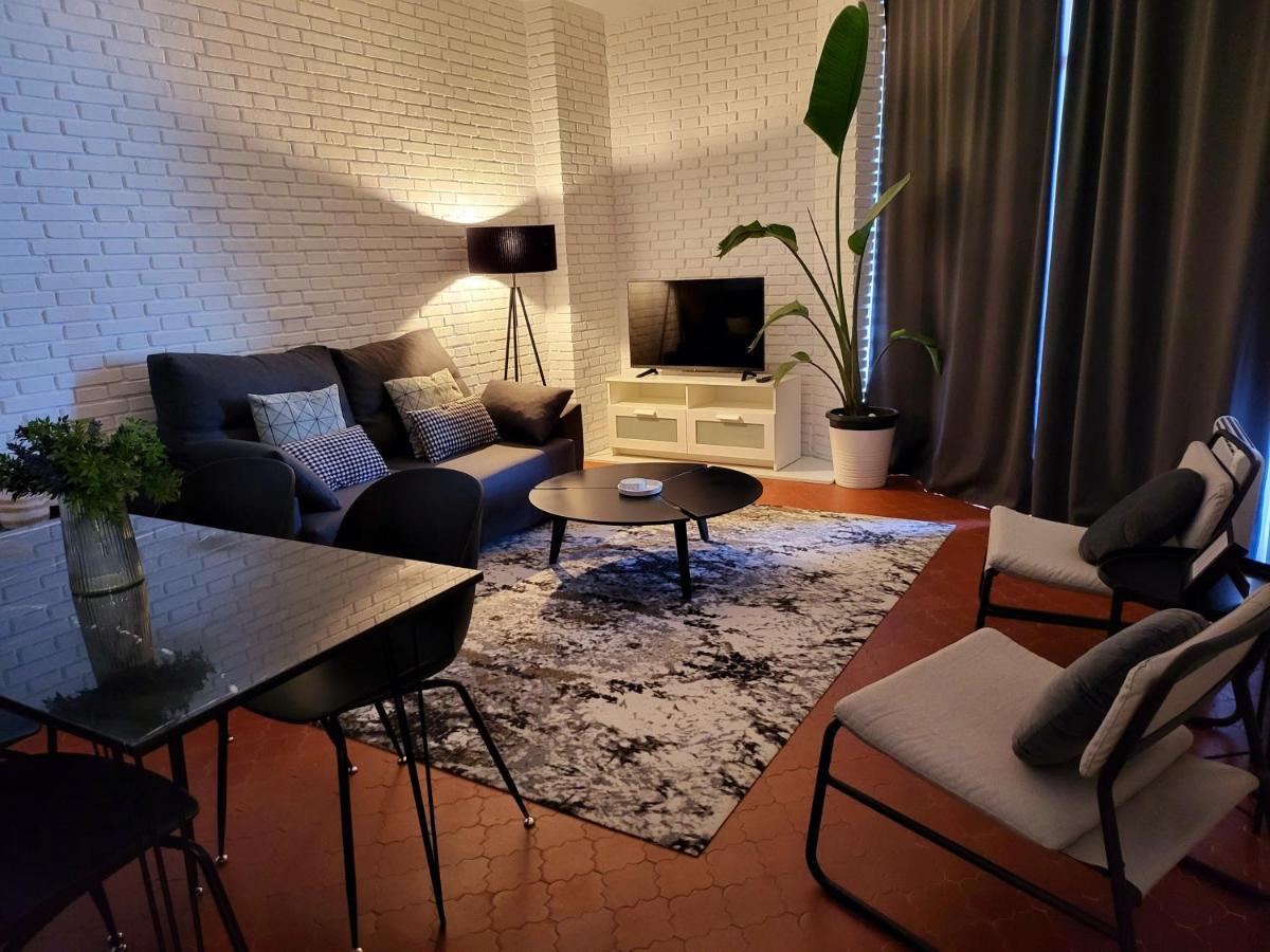 טורמולינוס Apartamento Torre De La Roca Actual מראה חיצוני תמונה